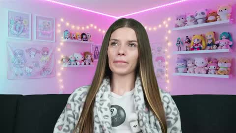 sukie_spooky online show from 2, 4, 2026