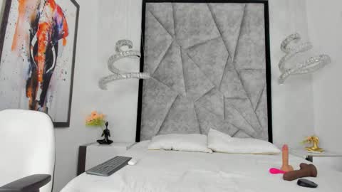 sukisimmons online show from 6, 1, 2026