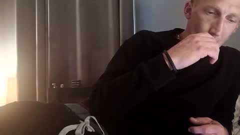 sullyp1987 online show from 29, 4, 2026