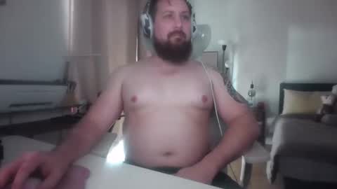 Naughty Beard online show from 12, 5, 2026
