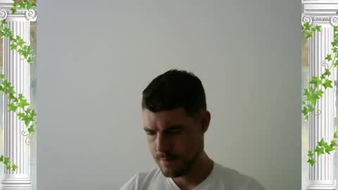 Snapshot of sultansgirls chatting on 3, 2, 2026 The Sultan online show from 3, 2, 2026