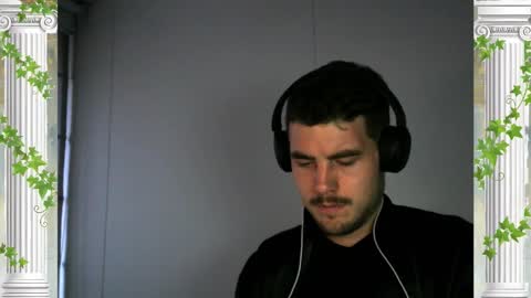 Snapshot of sultansgirls chatting on 14, 2, 2026 The Sultan online show from 14, 2, 2026