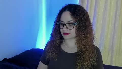 Snapshot of sultrysecrets_ chatting on 29, 5, 2026 Ann online show from 29, 5, 2026