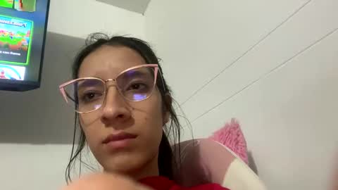 Snapshot of sulyrouse chatting on 2, 1, 2025 suly online show from 2, 1, 2025