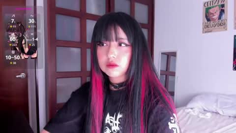 Nicolle  online show from 17, 5, 2026