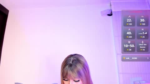 Snapshot of summer_holiday chatting on 13, 12, 2024 OnlyFans summer holiday online show from 13, 12, 2024