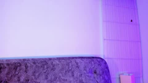 Snapshot of summer_holiday chatting on 7, 1, 2025 OnlyFans summer holiday online show from 7, 1, 2025