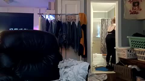 Summer Divine online show from 12, 9, 2025