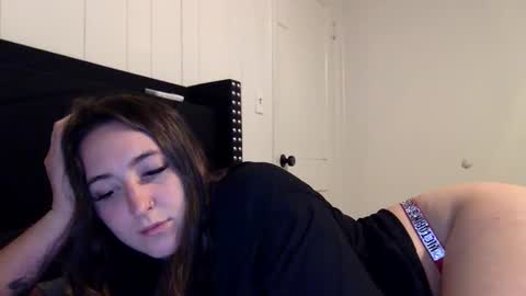 Snapshot of summerlee9 chatting on 5, 1, 2026 summerlee9 online show from 5, 1, 2026