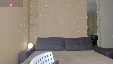 Snapshot of sun4ox chatting on 10, 10, 2025 Zoya online show from 10, 10, 2025