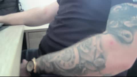 Snapshot of sun_is_dark chatting on 16, 4, 2026 Luka online show from 16, 4, 2026