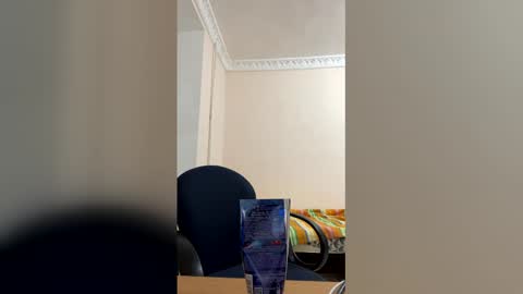 Olivia online show from 12, 2, 2026