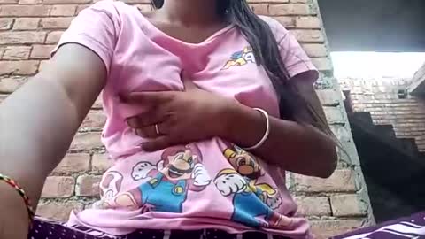 Snapshot of sunali_jain03 chatting on 2, 4, 2026 sunali_jain03 online show from 2, 4, 2026