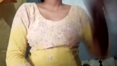 Snapshot of sunali_jain03 chatting on 9, 4, 2026 sunali_jain03 online show from 9, 4, 2026