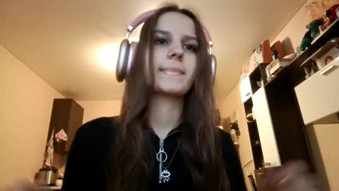 Dora online show from 10, 11, 2025