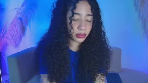 Aillyn Perez online show from 14, 5, 2026