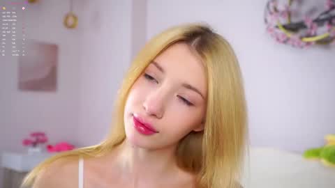 Snapshot of sunnmoonn chatting on 17, 2, 2026 Lily online show from 17, 2, 2026