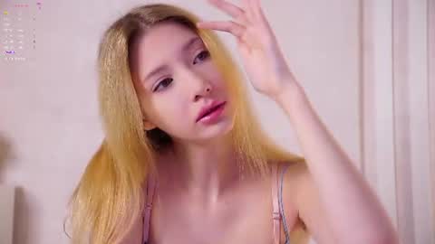 Lily online show from 11, 6, 2026