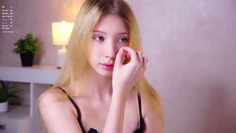 Lily online show from 15, 6, 2026