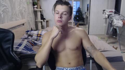 Snapshot of sunny1girl chatting on 26, 12, 2024 Alice and Sergey online show from 26, 12, 2024