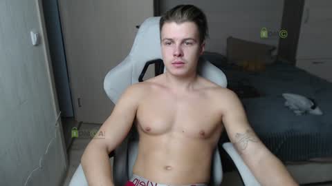 Snapshot of sunny1girl chatting on 31, 1, 2025 Alice and Sergey online show from 31, 1, 2025