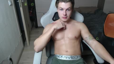 Snapshot of sunny1girl chatting on 10, 2, 2025 Alice and Sergey online show from 10, 2, 2025