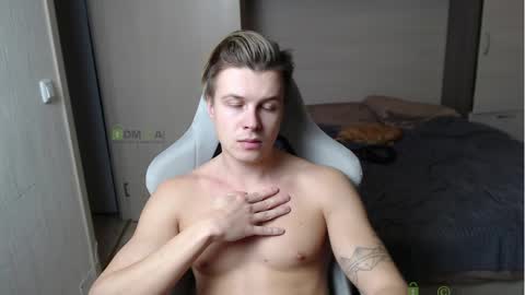 Snapshot of sunny1girl chatting on 27, 2, 2025 Alice and Sergey online show from 27, 2, 2025