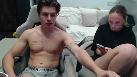 Snapshot of sunny1girl chatting on 9, 9, 2025 Alice and Sergey online show from 9, 9, 2025