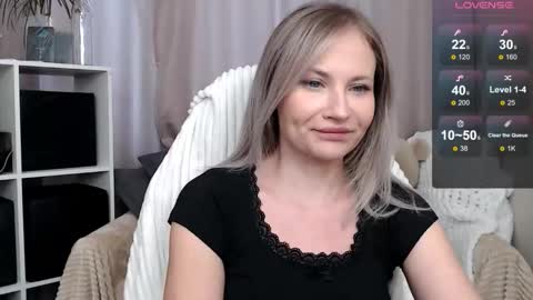 Naomi online show from 15, 12, 2025