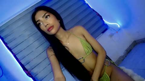 Snapshot of sunny_sexie chatting on 7, 7, 2026 sunny_sexie online show from 7, 7, 2026