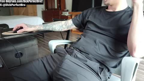 Snapshot of sunny_valentine chatting on 12, 3, 2026 sunny valentine online show from 12, 3, 2026