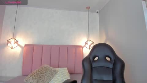  S U N N Y online show from 8, 11, 2025