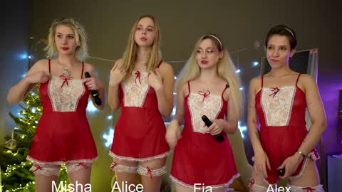 Snapshot of sunnyfia chatting on 23, 12, 2024 Fia - TG - Mia - Alice - online show from 23, 12, 2024