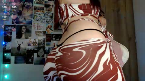 Snapshot of sunnyhottt chatting on 7, 4, 2026 Maria online show from 7, 4, 2026