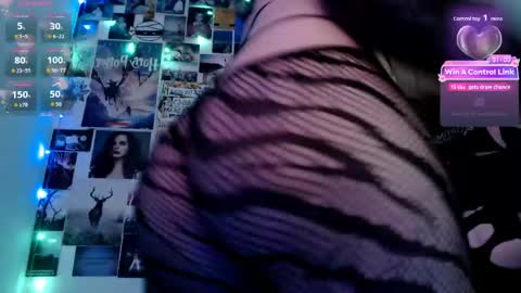 Snapshot of sunnyhottt chatting on 20, 5, 2026 Maria online show from 20, 5, 2026