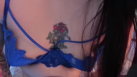 Sunny online show from 9, 1, 2026