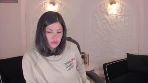 Snapshot of sunnyrivers_ chatting on 21, 12, 2025 Sunny Rivers online show from 21, 12, 2025