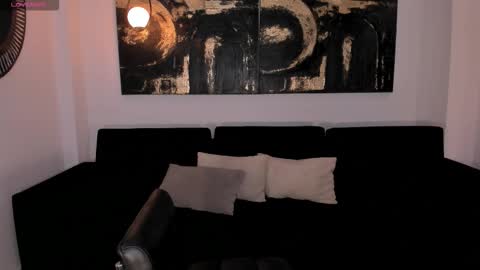 Snapshot of sunnyrivers_ chatting on 8, 1, 2026 Sunny Rivers online show from 8, 1, 2026