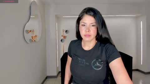 Snapshot of sunnyrivers_ chatting on 1, 3, 2026 Sunny Rivers online show from 1, 3, 2026