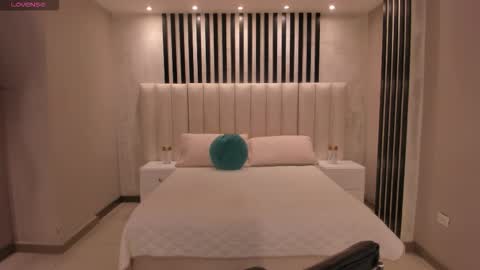 Snapshot of sunnyrivers_ chatting on 23, 3, 2026 Sunny Rivers online show from 23, 3, 2026