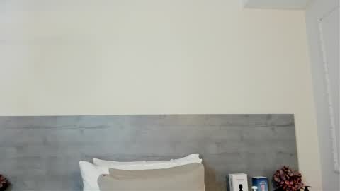 sunnywhitee online show from 24, 3, 2026