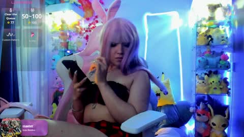     RAVENCLAU GIRL  online show from 11, 12, 2024