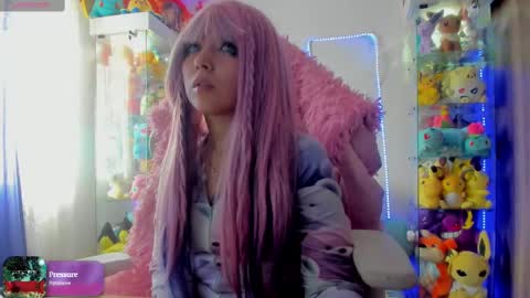     RAVENCLAU GIRL  online show from 12, 2, 2025