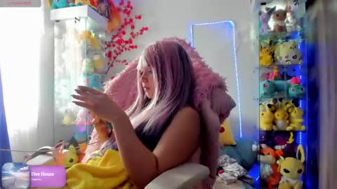     RAVENCLAU GIRL  online show from 20, 2, 2025