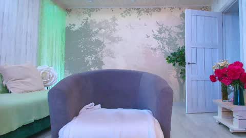 Eva  online show from 15, 6, 2026