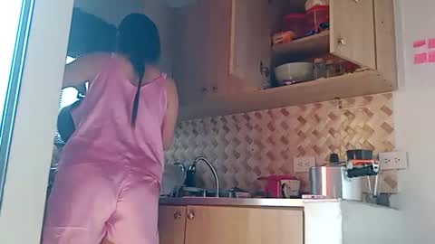 Annie online show from 10, 2, 2026