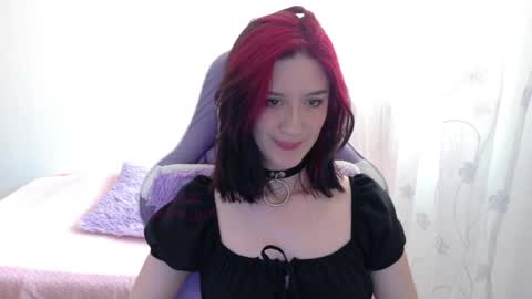 sunshine_girl9 online show from 8, 4, 2026