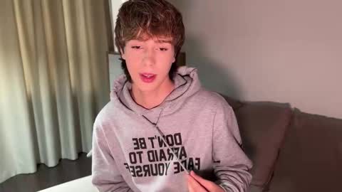 Snapshot of sunshinealex chatting on 24, 9, 2025 sunshinealex online show from 24, 9, 2025