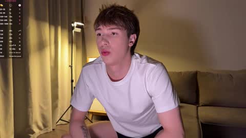 Snapshot of sunshinealex chatting on 1, 10, 2025 sunshinealex online show from 1, 10, 2025