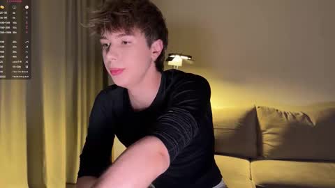 Snapshot of sunshinealex chatting on 13, 10, 2025 sunshinealex online show from 13, 10, 2025